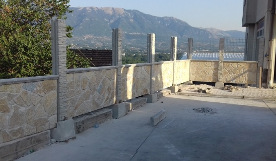 mosaico pietra albanese |  | Prodotti | Artifacts | Manufatti in Cemento