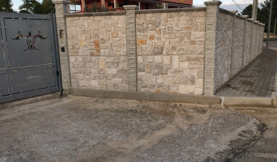 tranciato piano spacco |  | Prodotti | Artifacts | Manufatti in Cemento