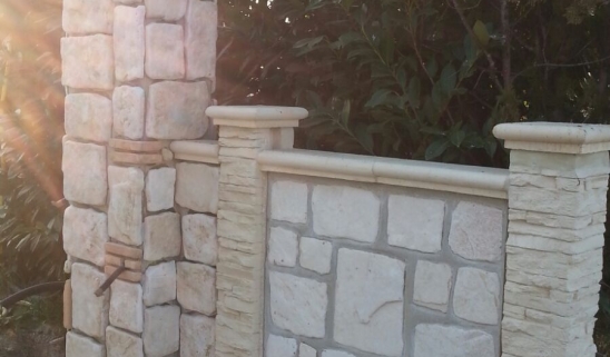 TRANCIATO MISTO ANTICATO  |  | Prodotti | Artifacts | Manufatti in Cemento