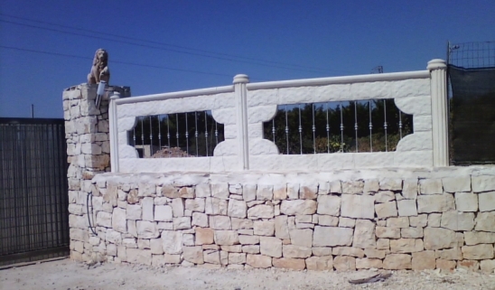 Pannello con borchie |  | Prodotti | Artifacts | Manufatti in Cemento