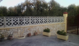 Recinzione con pannelli tipo delfino | Artifacts | Manufatti in Cemento