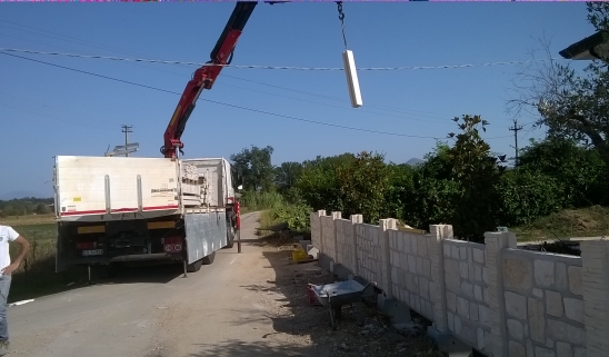 TRANCIATO MISTO ANTICATO  |  | Prodotti | Artifacts | Manufatti in Cemento